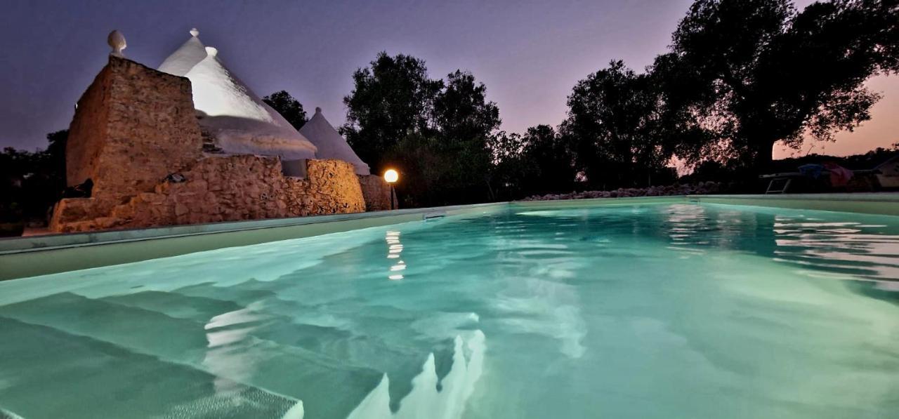 Ferienwohnung Trullo Tarantini Con Piscina Privata Latiano Exterior foto