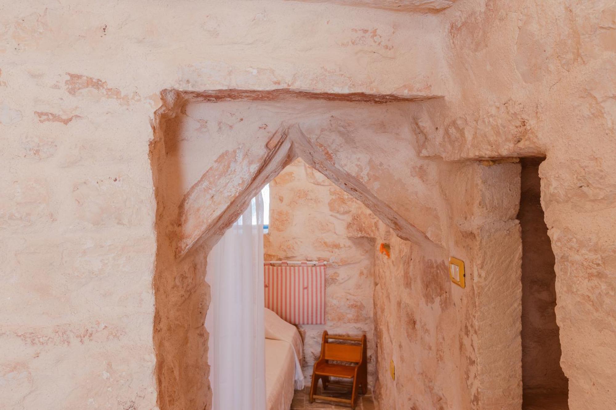 Ferienwohnung Trullo Tarantini Con Piscina Privata Latiano Exterior foto