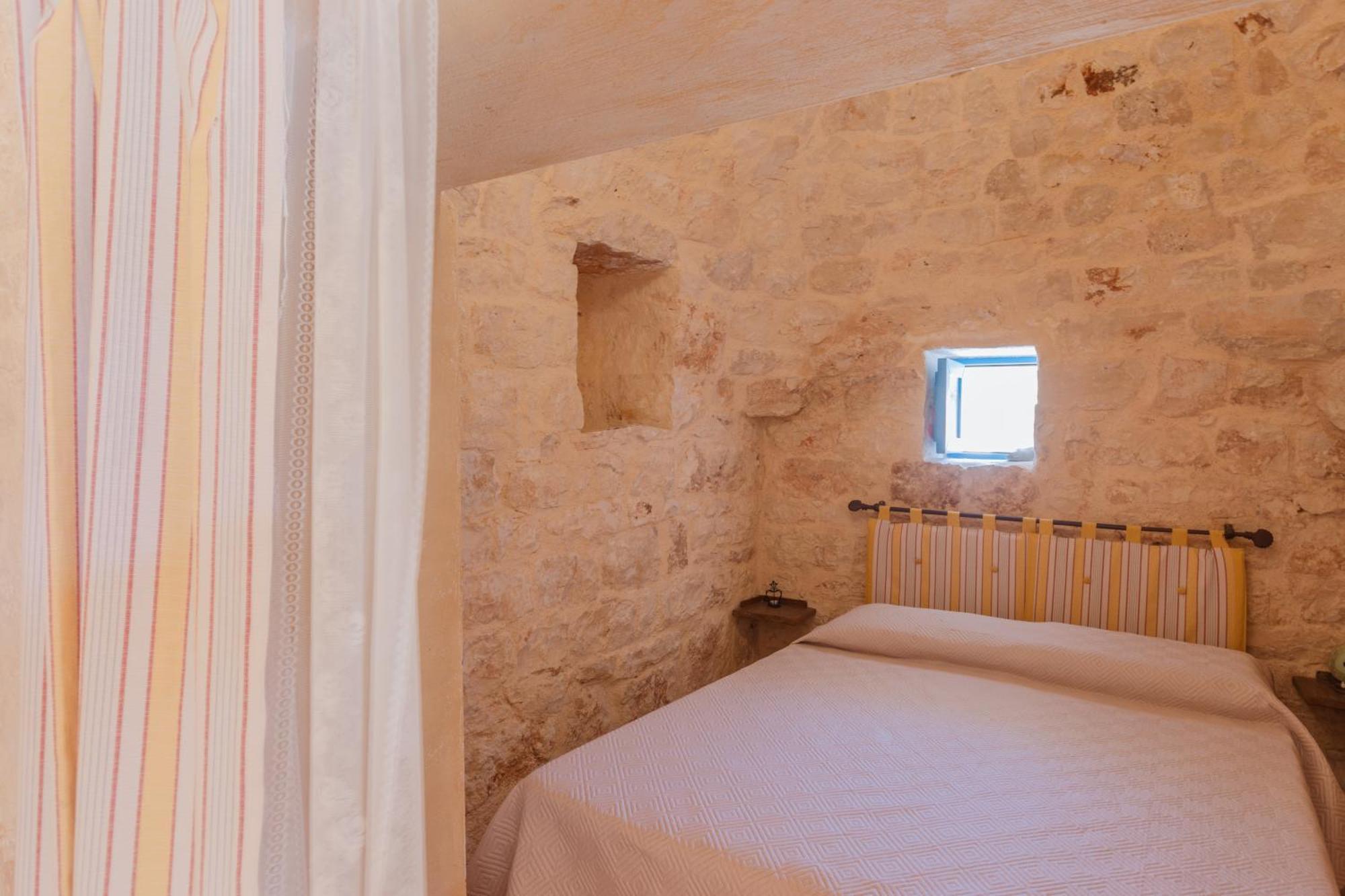 Ferienwohnung Trullo Tarantini Con Piscina Privata Latiano Exterior foto