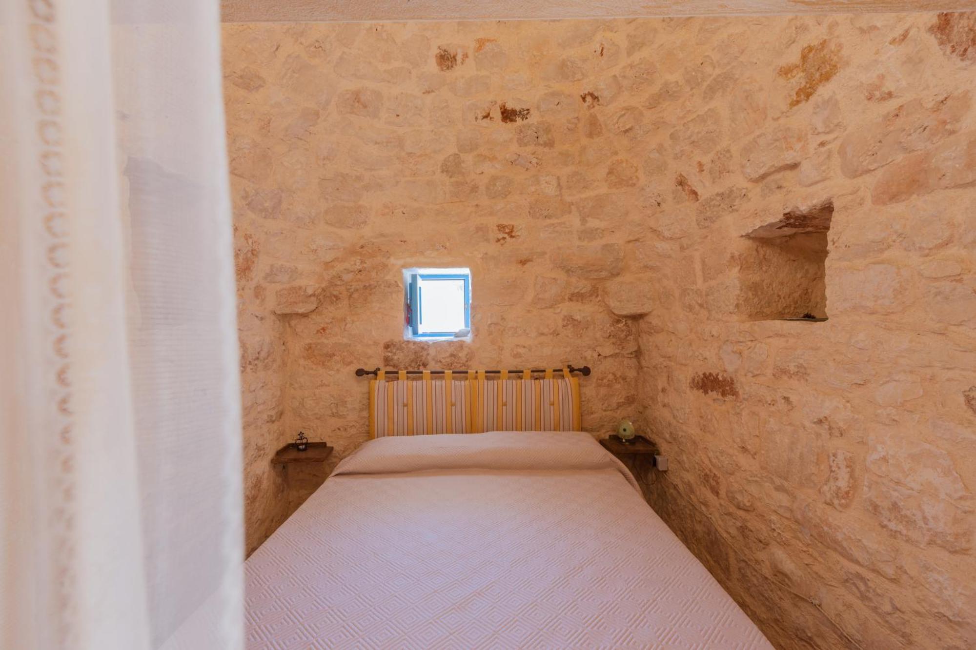 Ferienwohnung Trullo Tarantini Con Piscina Privata Latiano Exterior foto