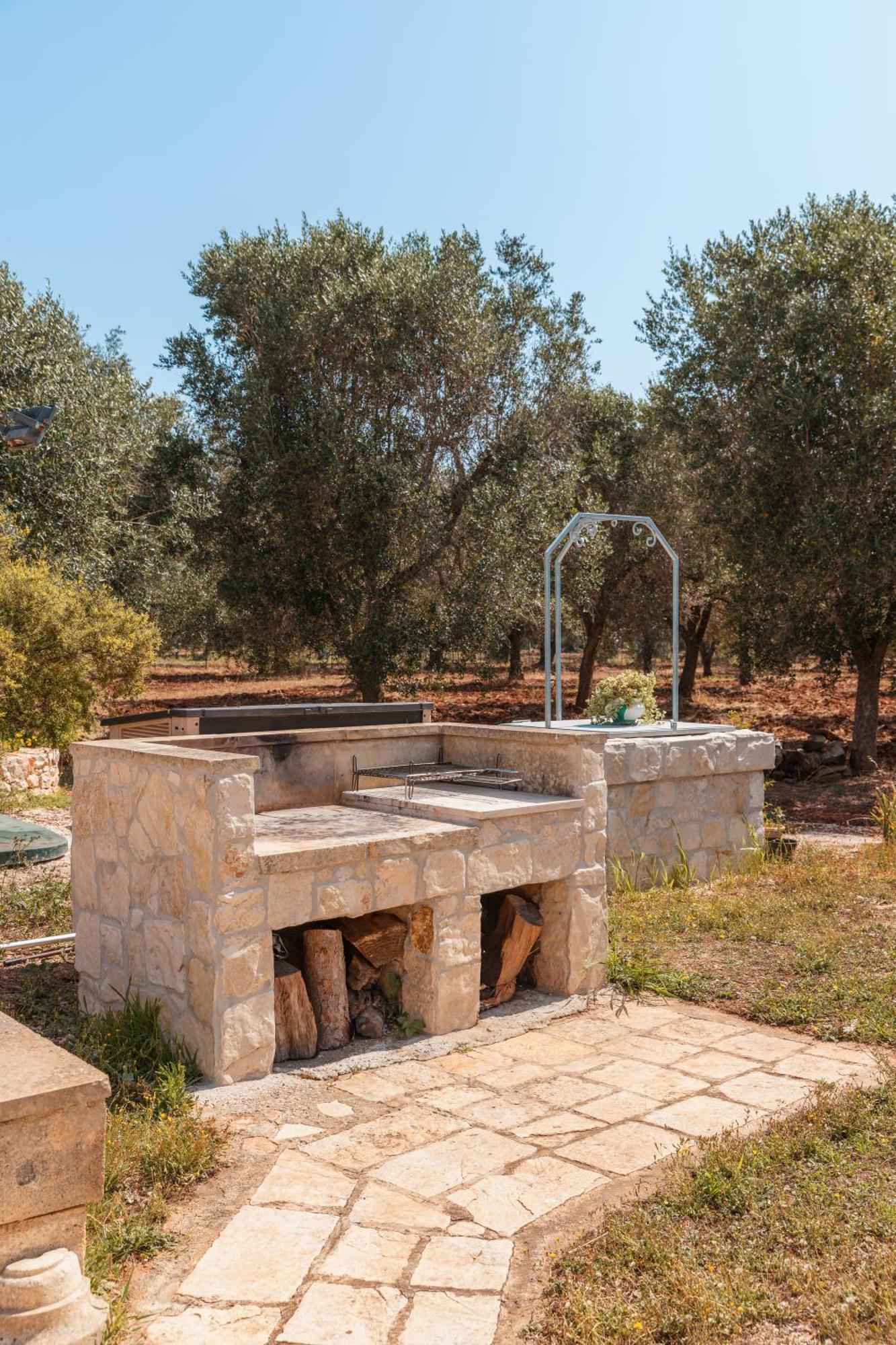 Ferienwohnung Trullo Tarantini Con Piscina Privata Latiano Exterior foto
