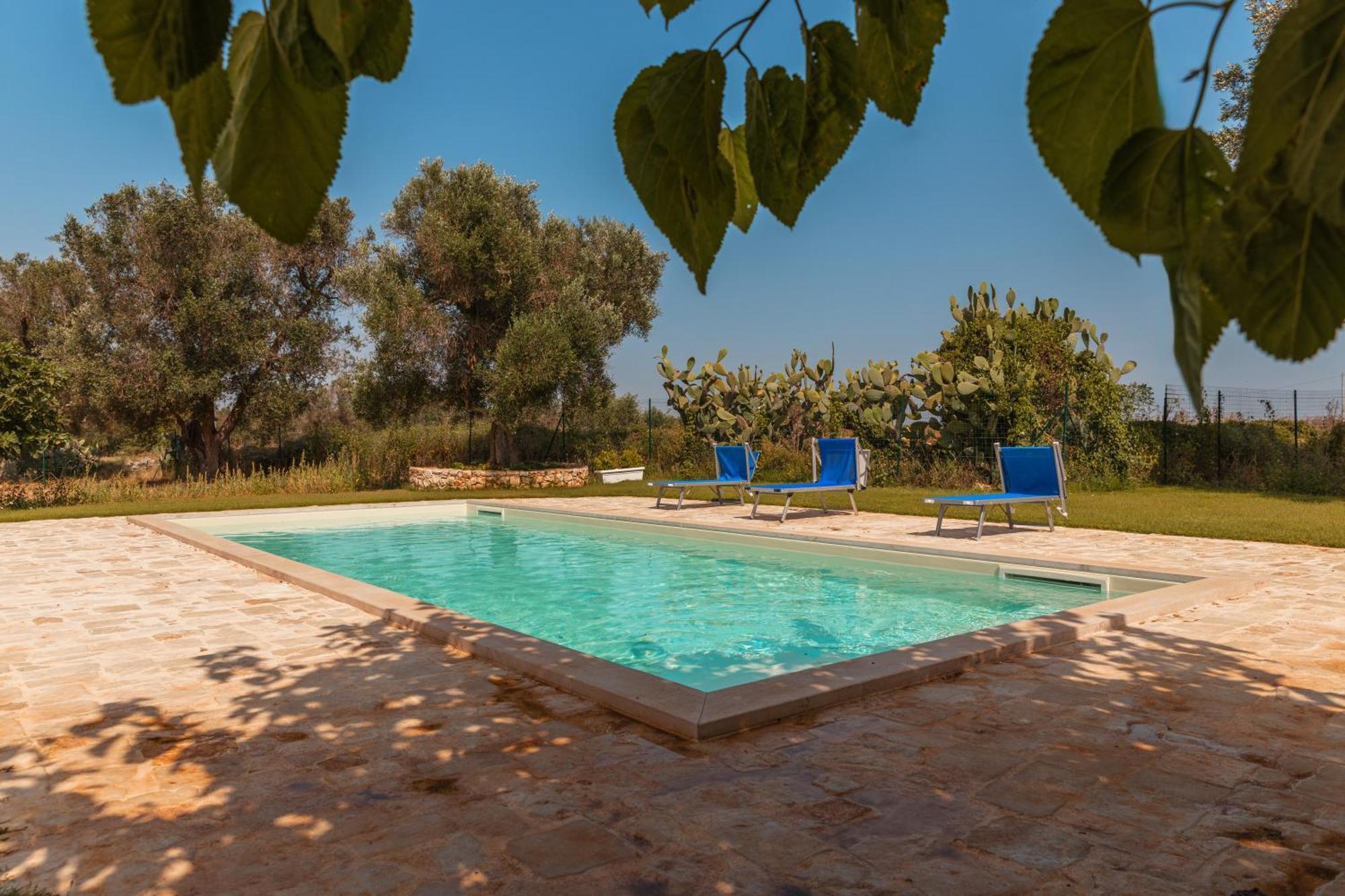 Ferienwohnung Trullo Tarantini Con Piscina Privata Latiano Exterior foto